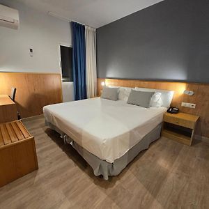 Habitación Estándar con Cama King